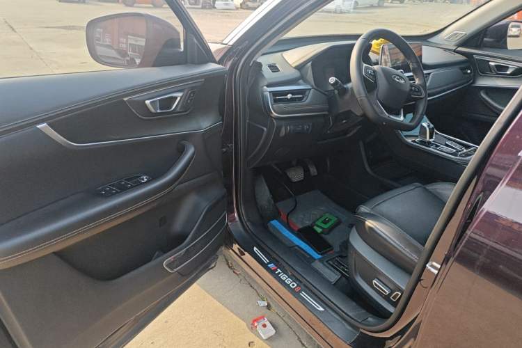 Used Chery Tiggo 8 2020 290TGDI Automatic Elite Edition Interior 3