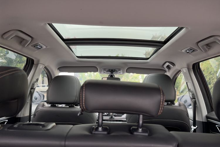 Used Chery Tiggo 8 2020 Facelifted Version 290TGDI Automatic Elite Edition Interior 4