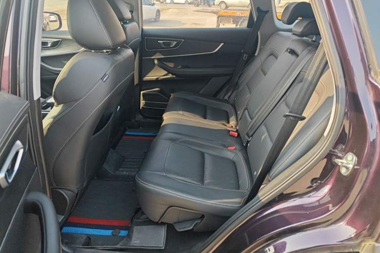 Used Chery Tiggo 8 2020 290TGDI Automatic Elite Edition Interior 4
