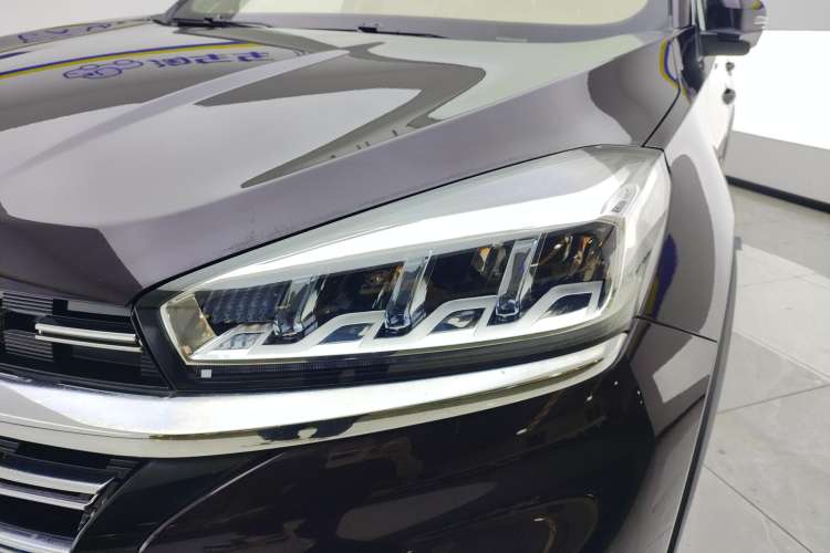 Used Chery Tiggo 8 2020 Facelifted Version 290TGDI Automatic Elite Edition Left Front Headlight