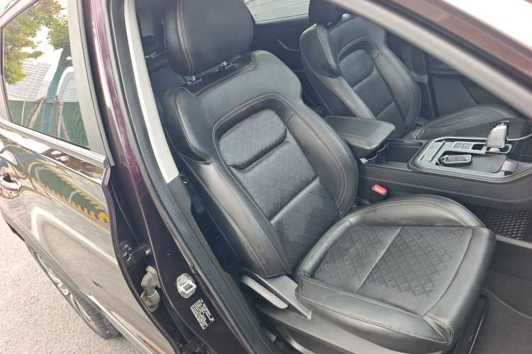 Used Chery Tiggo 8 2020 Facelifted Version 290TGDI Automatic Elite Edition Right Front Seat