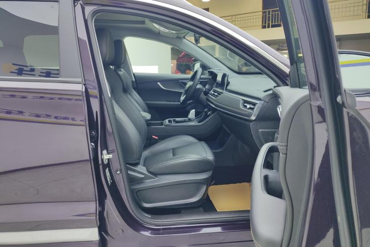 Used Chery Tiggo 8 2020 Facelifted Version 290TGDI Automatic Elite Edition Right Front Seat