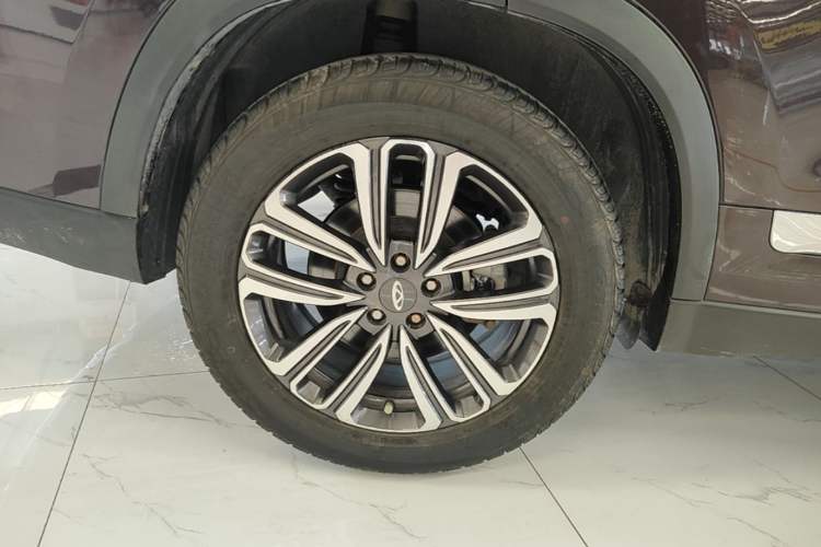 Used Chery Tiggo 8 2020 290TGDI Automatic Luxury Edition Right Rear Wheel Hub