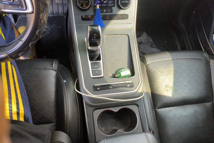 Used Chery Tiggo 8 2020 290TGDI Automatic Luxury Edition Gear Lever