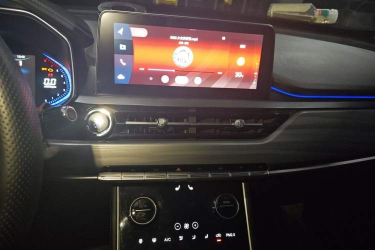 Used Chery Tiggo 8 2020 Revised Version 290TGDI Automatic Luxury Edition Audio And AC Panel
