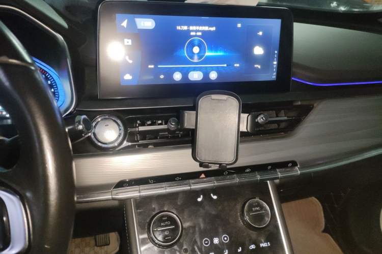 Used Chery Tiggo 8 2020 Revised Version 290TGDI Automatic Luxury Edition Audio And AC Panel