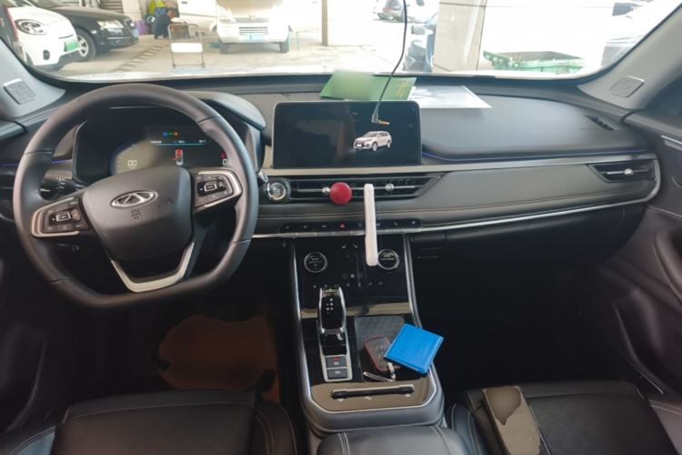 Used Chery Tiggo 8 2020 Facelifted Version 290TGDI Automatic Elite Edition Center Console