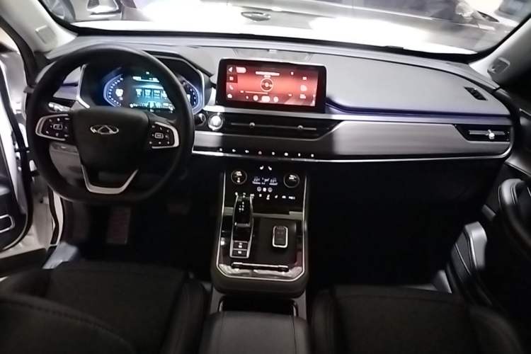 Used Chery Tiggo 8 2020 290TGDI Automatic Luxury Edition Center Console