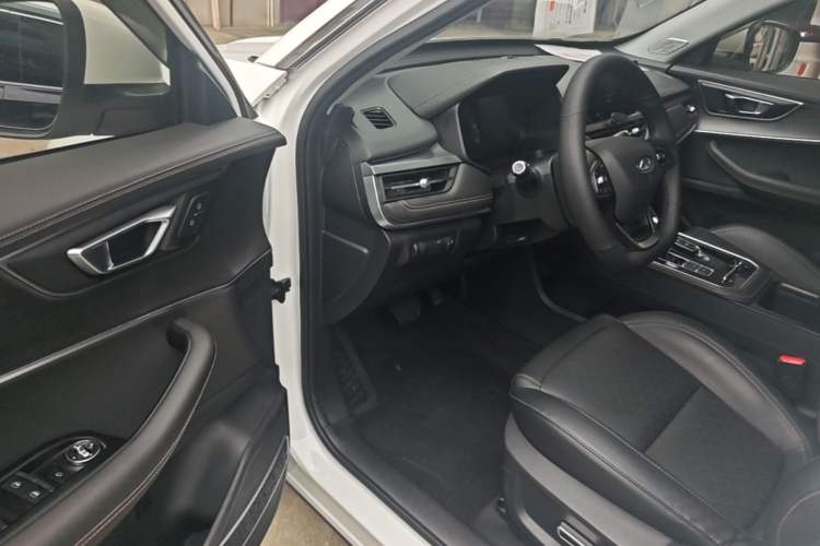 Used Chery Tiggo 8 2020 290TGDI Automatic Elite Edition Driver Seat