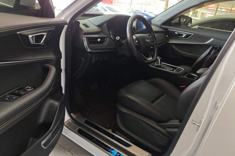 Used Chery Tiggo 8 2020 Revised Version 290TGDI Automatic Fashion Edition Driver Seat