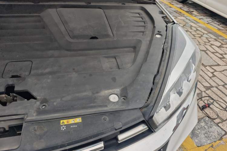 Used Chery Tiggo 8 2020 Revised Version 290TGDI Automatic Luxury Edition Engine Bay Left