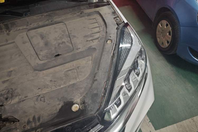 Used Chery Tiggo 8 2020 Revised Version 290TGDI Automatic Luxury Edition Engine Bay Left