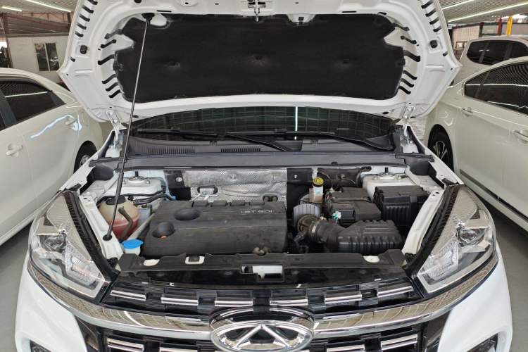 Used Chery Tiggo 8 2020 Revised Version 290TGDI Automatic Fashion Edition Engine Bay