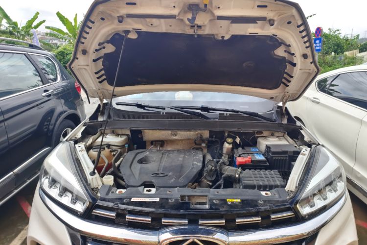 Used Chery Tiggo 8 2020 230TCI Automatic Elite Edition Engine Bay