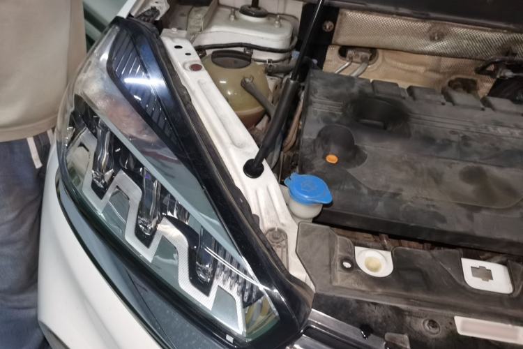 Used Chery Tiggo 8 2020 290TGDI Automatic Luxury Edition Engine Bay Right