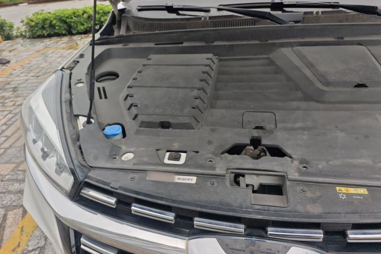 Used Chery Tiggo 8 2020 Revised Version 290TGDI Automatic Luxury Edition Engine Bay Right