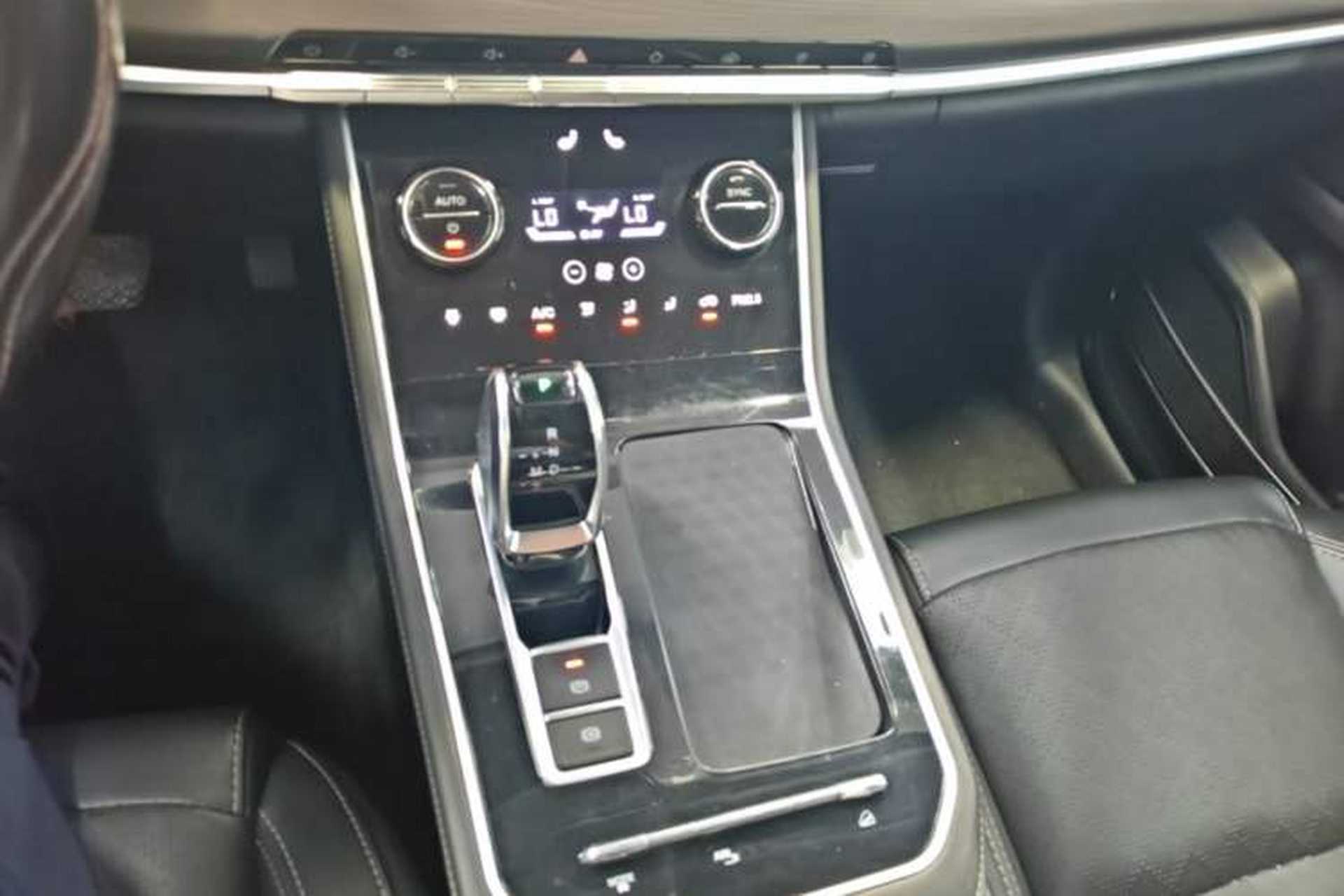 Used Chery Tiggo 8 2020 290TGDI Automatic Luxury Edition Gear Lever