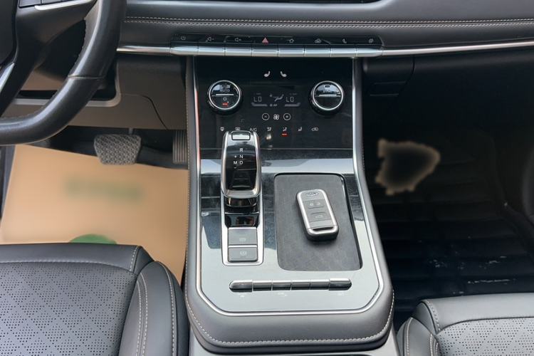 Used Chery Tiggo 8 2020 Facelifted Version 290TGDI Automatic Elite Edition Gear Lever