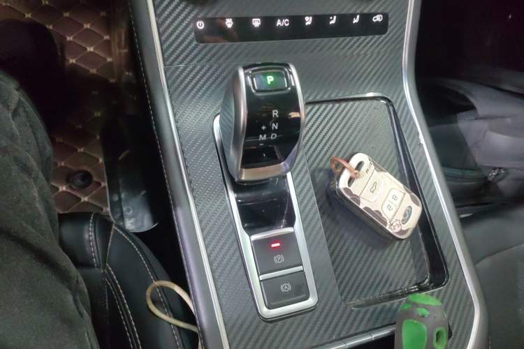 Used Chery Tiggo 8 2020 290TGDI Automatic Fashion Edition Gear Lever