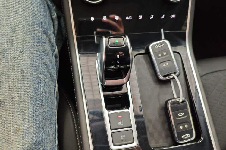 Used Chery Tiggo 8 2020 Revised Version 290TGDI Automatic Fashion Edition Gear Lever