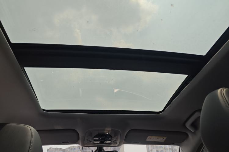 Used Chery Tiggo 8 2020 Facelifted Version 290TGDI Automatic Elite Edition Headliner