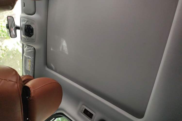 Used Chery Tiggo 8 2020 Facelifted Version 290TGDI Automatic Elite Edition Headliner