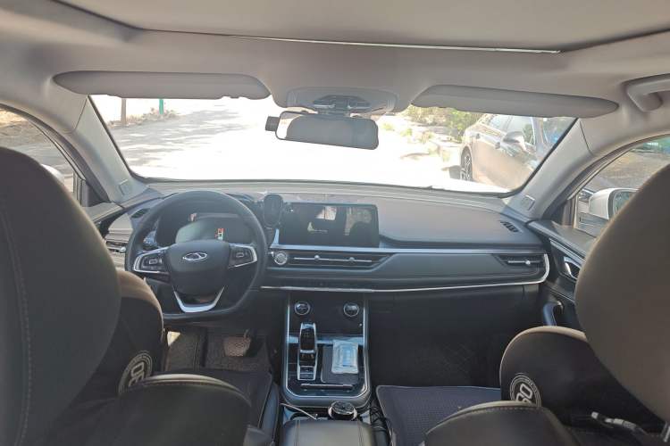 Used Chery Tiggo 8 2020 Facelifted Version 290TGDI Automatic Elite Edition Headliner