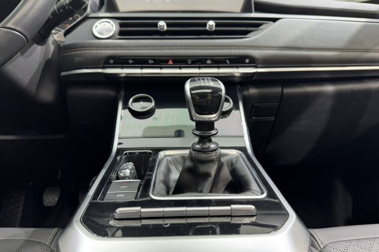 Used Chery Tiggo 8 2020 1.5 TCI Manual Special Edition 7-Seater Interior 2