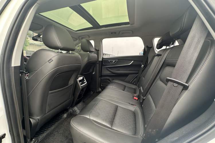 Used Chery Tiggo 8 2020 Facelifted Version 290TGDI Automatic Elite Edition Interior 2