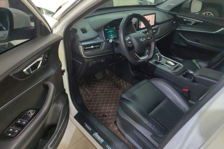 Used Chery Tiggo 8 2020 290TGDI Automatic Fashion Edition Interior 3