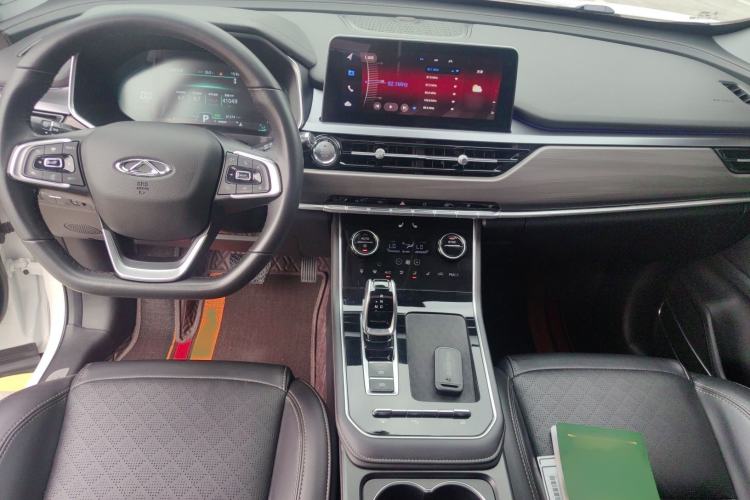 Used Chery Tiggo 8 2020 290TGDI Automatic Luxury Edition Interior 3