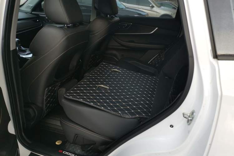 Used Chery Tiggo 8 2020 1.5 TCI Automatic Exclusive Edition 5 Seats Interior 4