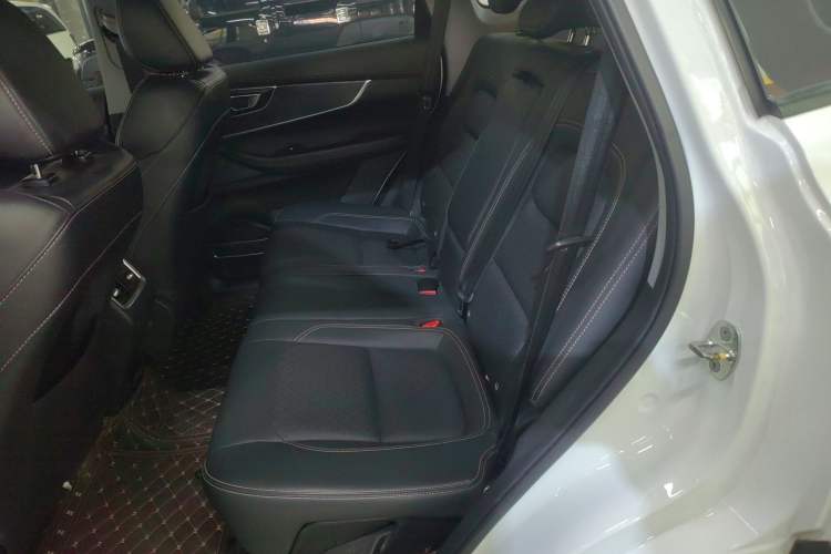 Used Chery Tiggo 8 2020 290TGDI Automatic Fashion Edition Interior 4