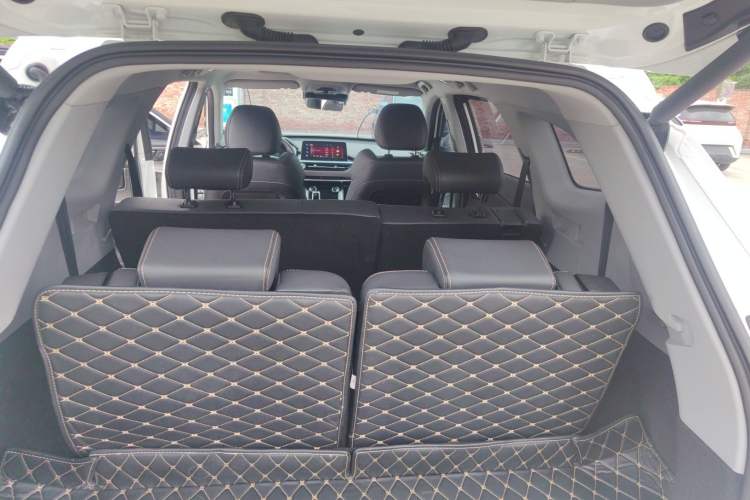 Used Chery Tiggo 8 2020 290TGDI Automatic Luxury Edition Interior 5
