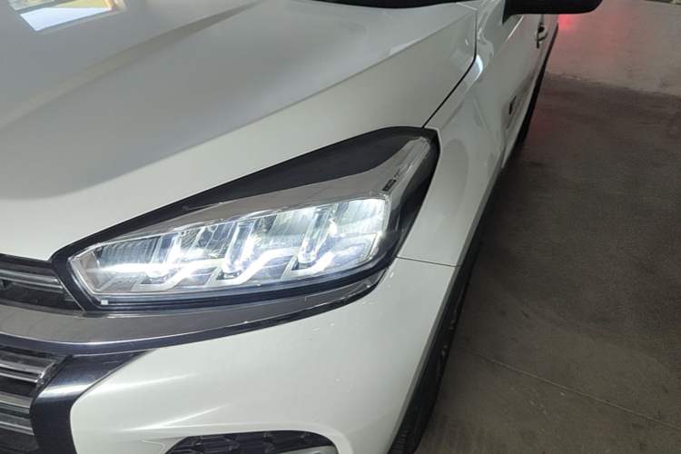 Used Chery Tiggo 8 2020 Facelifted Version 290TGDI Automatic Elite Edition Left Front Headlight