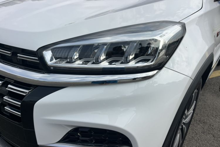 Used Chery Tiggo 8 2020 Facelifted Version 290TGDI Automatic Elite Edition Left Front Headlight