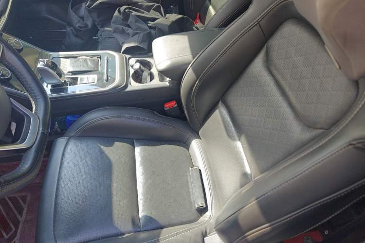 Used Chery Tiggo 8 2020 Facelifted Version 290TGDI Automatic Elite Edition Left Front Seat