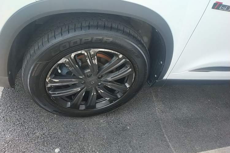 Used Chery Tiggo 8 2020 Facelifted Version 290TGDI Automatic Elite Edition Left Front Wheel Hub