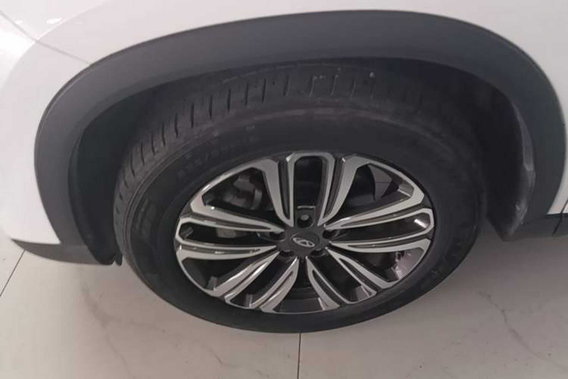 Used Chery Tiggo 8 2020 Facelifted Version 290TGDI Automatic Elite Edition Left Front Wheel Hub