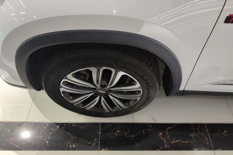 Used Chery Tiggo 8 2020 Revised Version 290TGDI Automatic Luxury Edition Left Front Wheel Hub