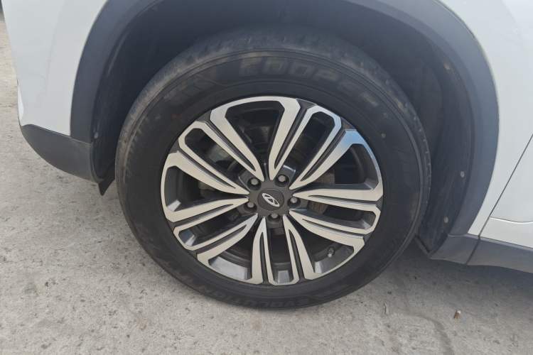 Used Chery Tiggo 8 2020 Facelifted Version 290TGDI Automatic Elite Edition Left Front Wheel Hub