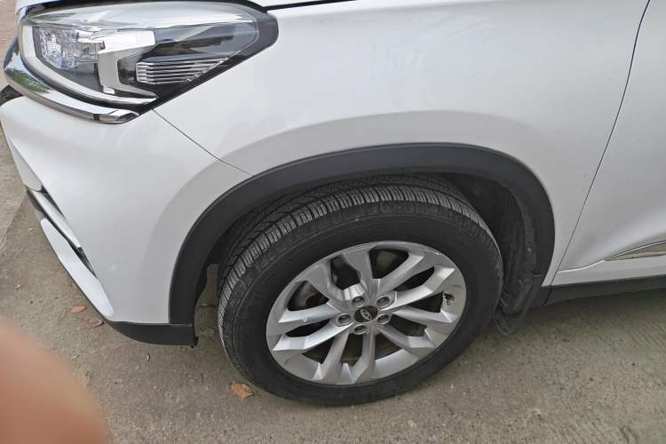 Used Chery Tiggo 8 2020 230TCI Manual Fashion Edition Left Front Wheel Hub