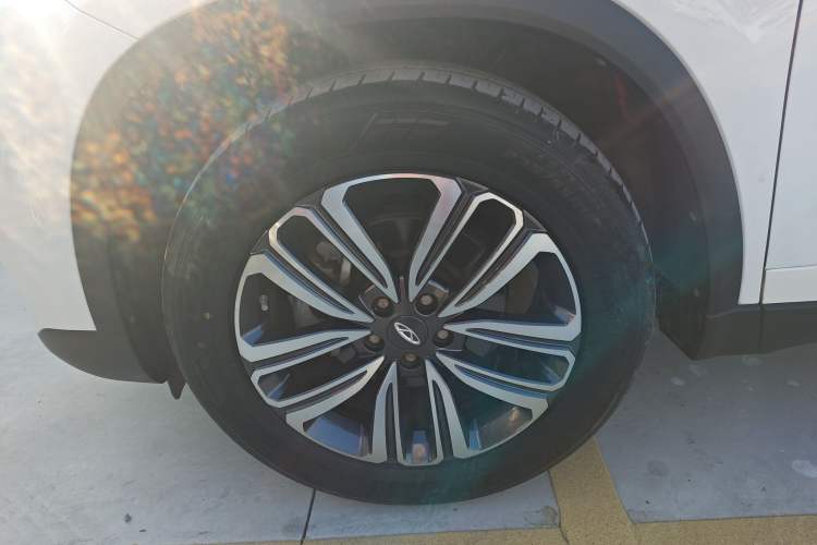 Used Chery Tiggo 8 2020 290TGDI Automatic Luxury Edition Left Front Wheel Hub