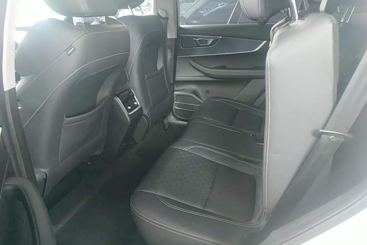 Used Chery Tiggo 8 2020 Facelifted Version 290TGDI Automatic Elite Edition Left Rear Seat