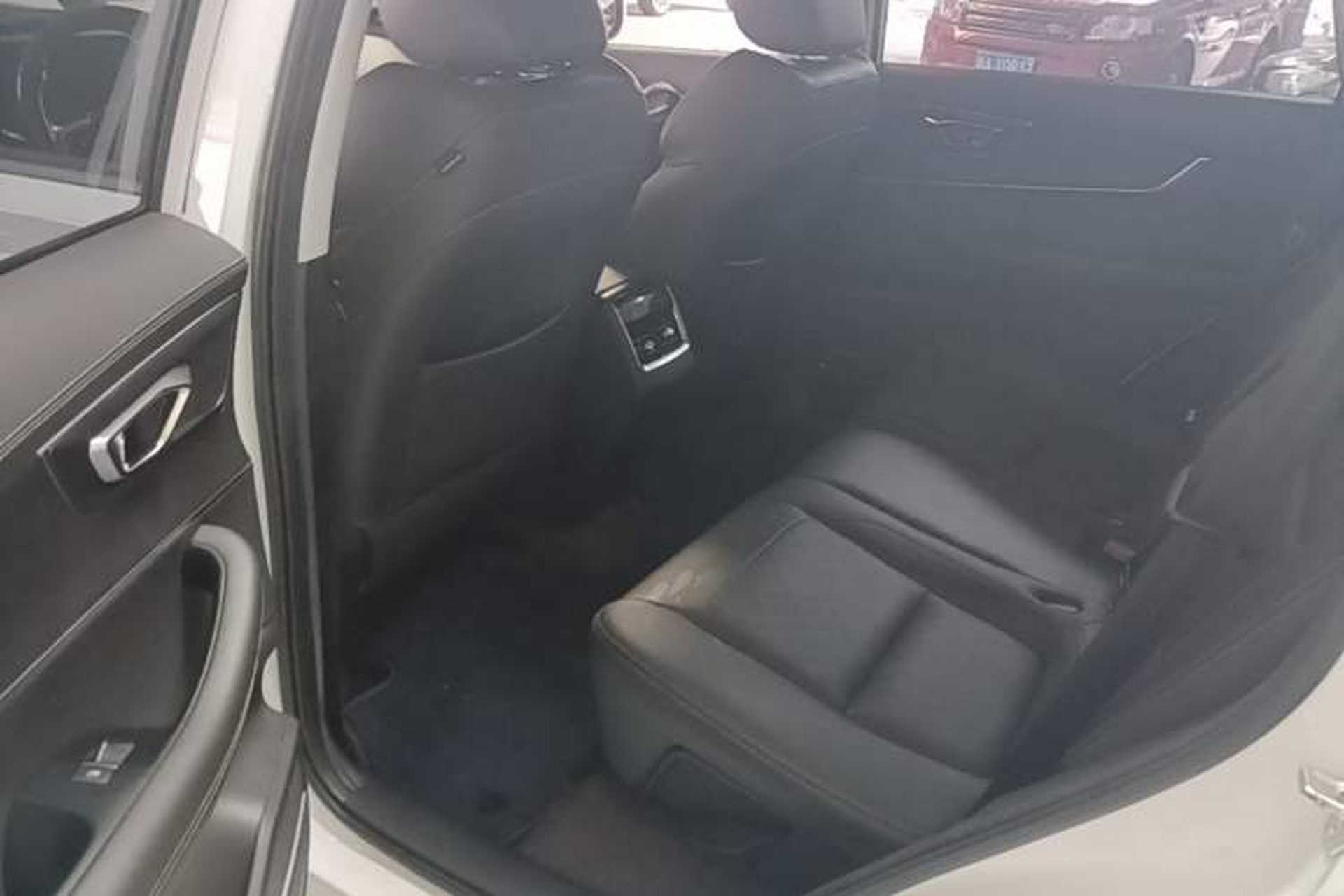 Used Chery Tiggo 8 2020 Facelifted Version 290TGDI Automatic Elite Edition Left Rear Seat