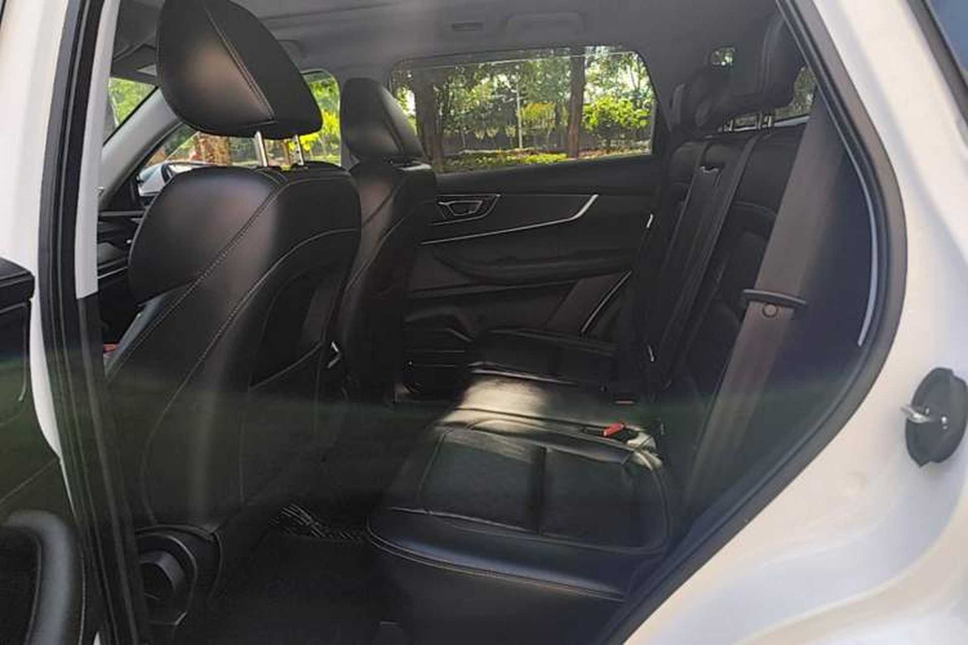 Used Chery Tiggo 8 2020 1.5 TCI Manual Special Edition 7-Seater Left Rear Seat
