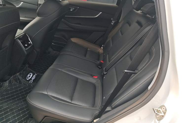 Used Chery Tiggo 8 2020 Facelifted Version 290TGDI Automatic Elite Edition Left Rear Seat