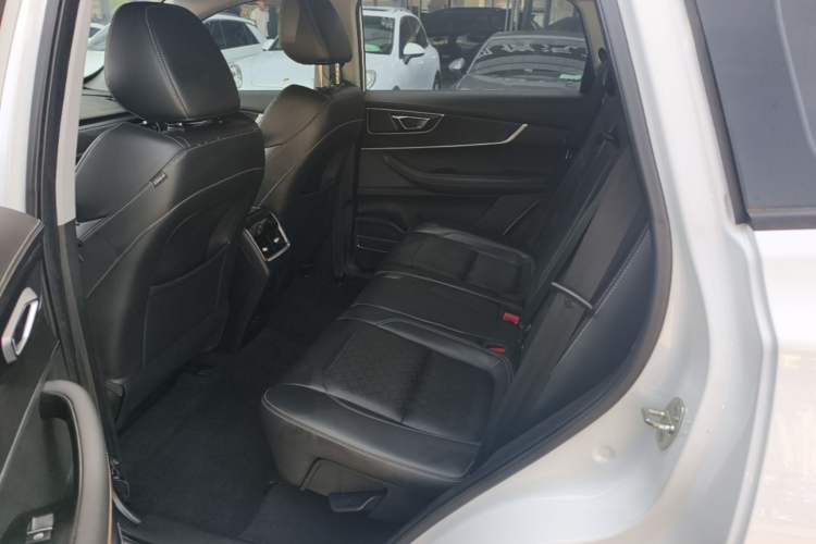 Used Chery Tiggo 8 2020 230TCI Automatic Elite Edition Left Rear Seat