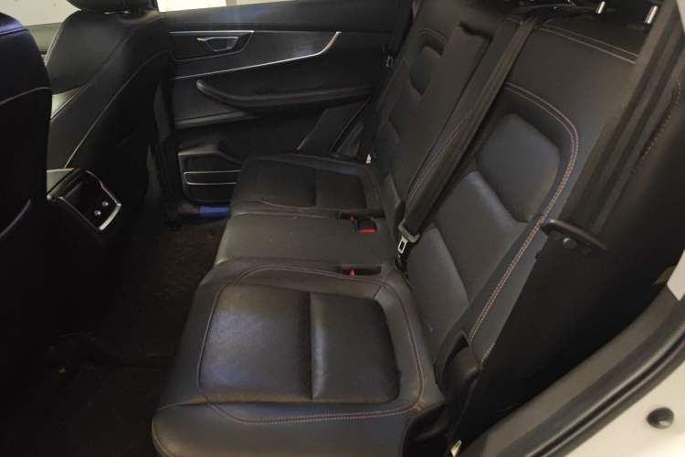 Used Chery Tiggo 8 2020 1.5 TCI Automatic Exclusive Edition 7-Seater Left Rear Seat