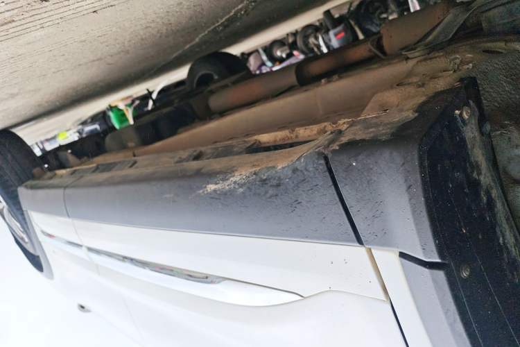 Used Chery Tiggo 8 2020 Facelifted Version 290TGDI Automatic Elite Edition Left Side Sill